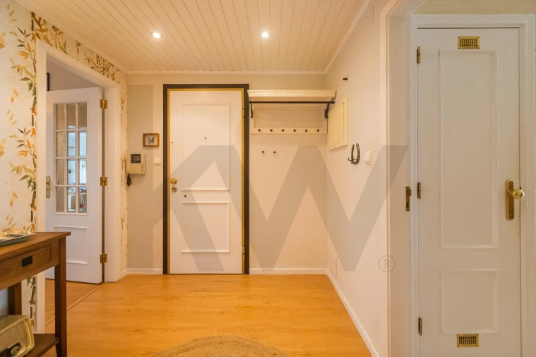 Apartamento T3 para Venda em Queluz e Belas Foto 13