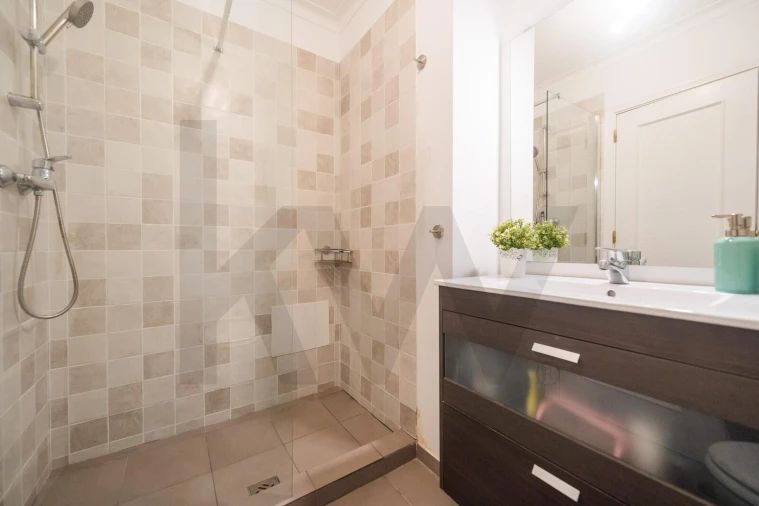 Apartamento T3 para Venda em Queluz e Belas Foto 39