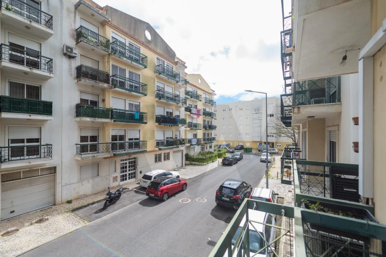 Apartamento T3 para Venda em Queluz e Belas Foto 54