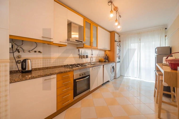 Apartamento T3 para Venda em Queluz e Belas Foto 15