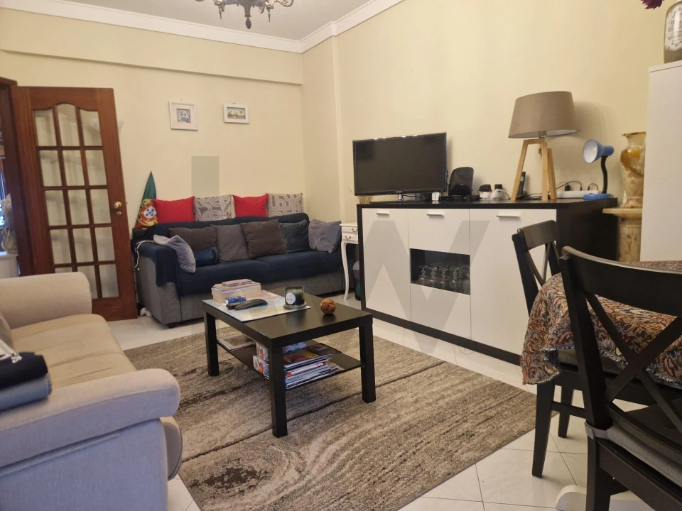 Apartamento T2 para Venda em Costa da Caparica Foto 9