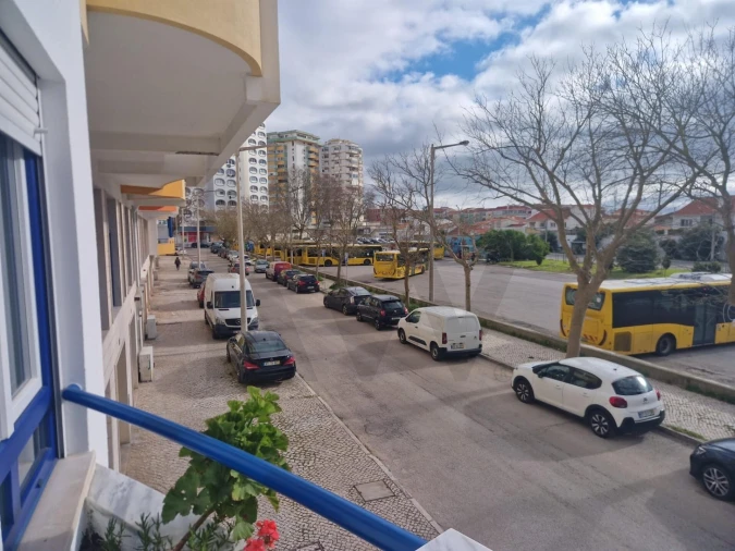 Apartamento T2 para Venda em Costa da Caparica Foto 22