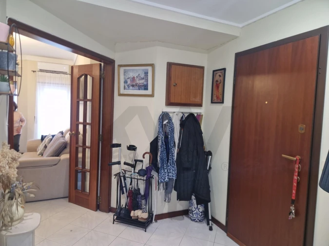 Apartamento T2 para Venda em Costa da Caparica Foto 3