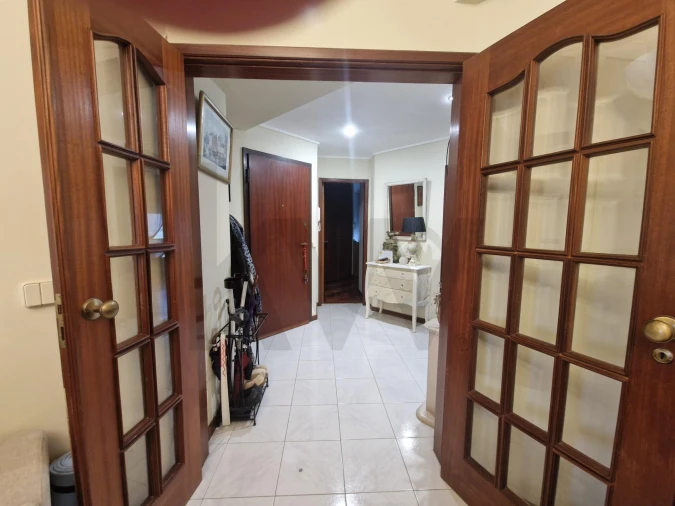 Apartamento T2 para Venda em Costa da Caparica Foto 5