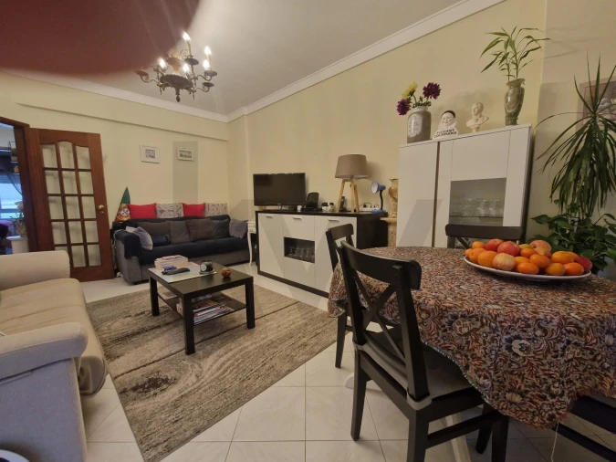 Apartamento T2 para Venda em Costa da Caparica Foto 11