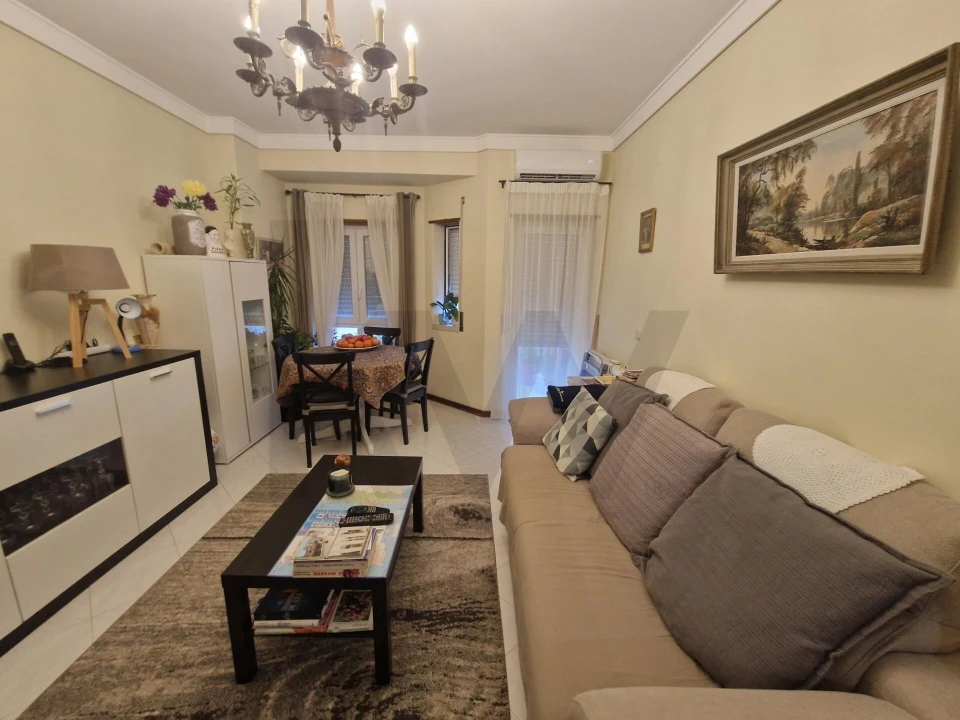 Apartamento T2 para Venda em Costa da Caparica Foto 8