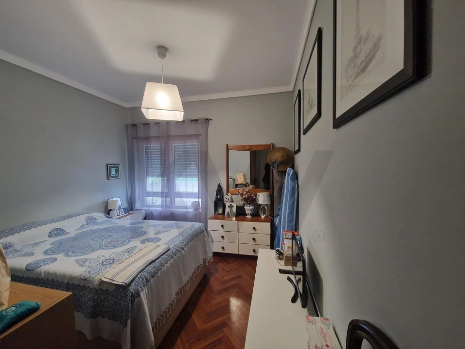 Apartamento T2 para Venda em Costa da Caparica Foto 15