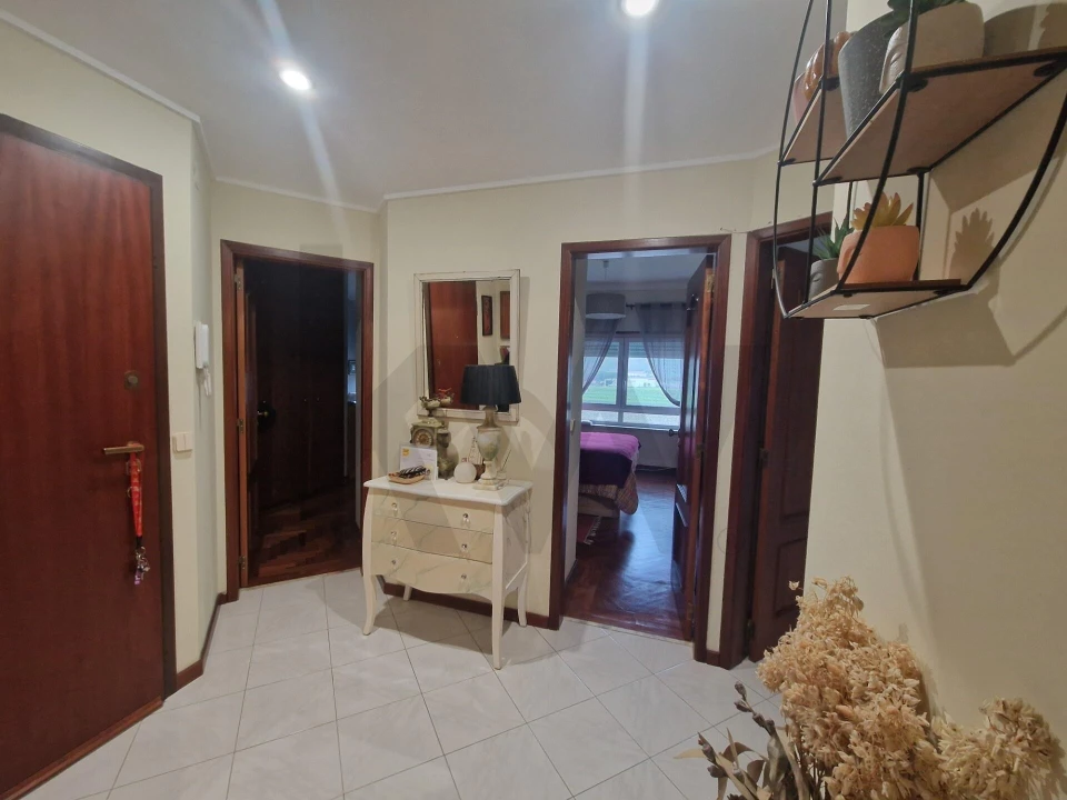 Apartamento T2 para Venda em Costa da Caparica Foto 4