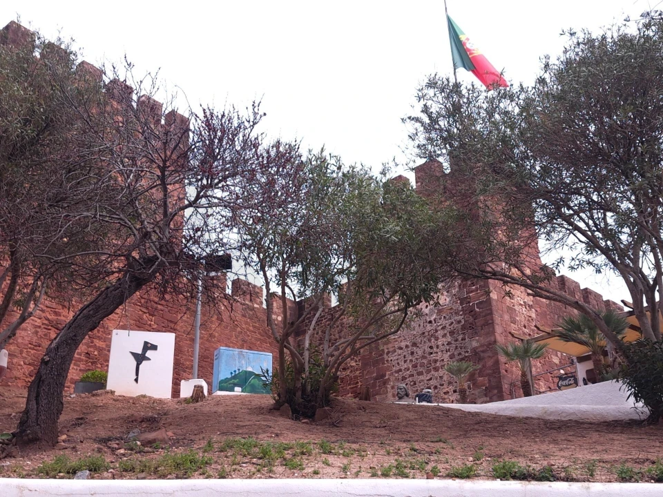 Armazém para Venda em Silves Foto 13