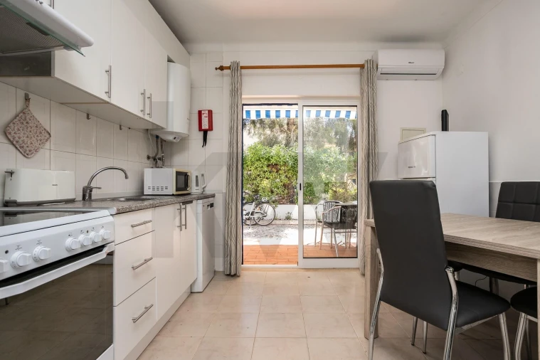 Apartamento T1 para Venda em Portimão Foto 9