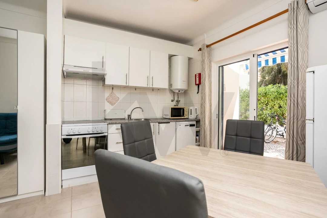 Apartamento T1 para Venda em Portimão Foto 7