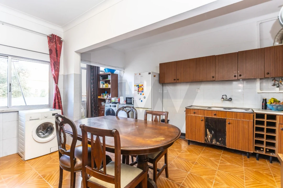 Apartamento T3 para Venda em Amora Foto 4