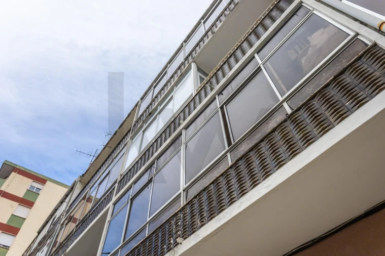 Apartamento T3 para Venda em Amora Foto 24