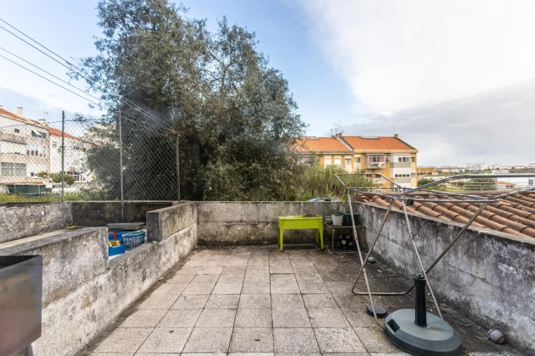 Apartamento T3 para Venda em Amora Foto 17