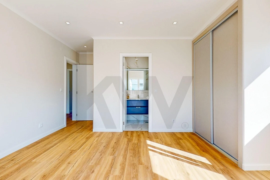 Moradia T4 para Venda em Oeiras e São Julião da Barra, Paço de Arcos e Caxias Foto 22