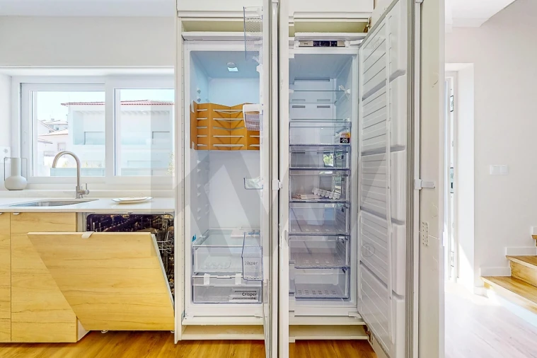 Moradia T4 para Venda em Oeiras e São Julião da Barra, Paço de Arcos e Caxias Foto 5