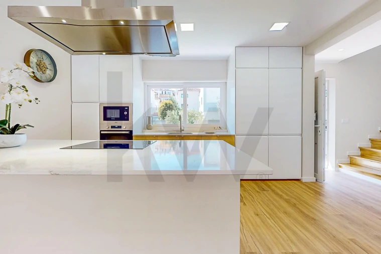 Moradia T4 para Venda em Oeiras e São Julião da Barra, Paço de Arcos e Caxias Foto 4