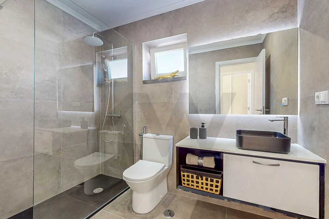 Moradia T4 para Venda em Oeiras e São Julião da Barra, Paço de Arcos e Caxias Foto 26