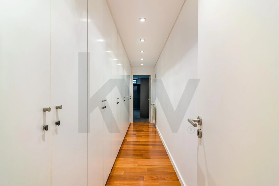 Moradia T4 para Venda em Agualva e Mira-Sintra Foto 33