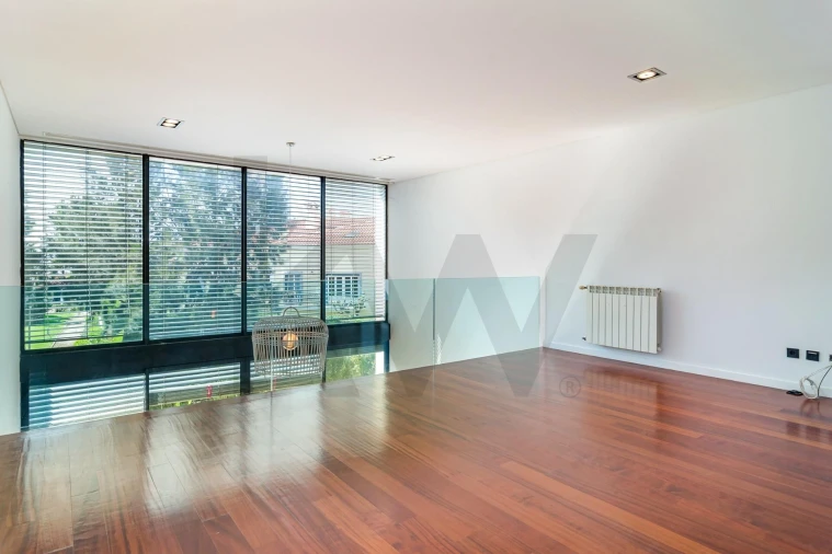 Moradia T4 para Venda em Agualva e Mira-Sintra Foto 11