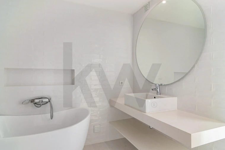 Moradia T4 para Venda em Agualva e Mira-Sintra Foto 29