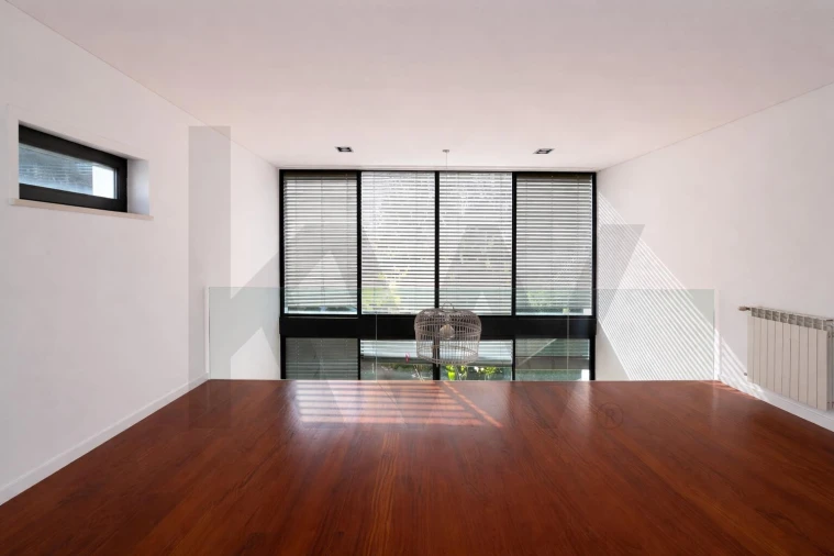 Moradia T4 para Venda em Agualva e Mira-Sintra Foto 13