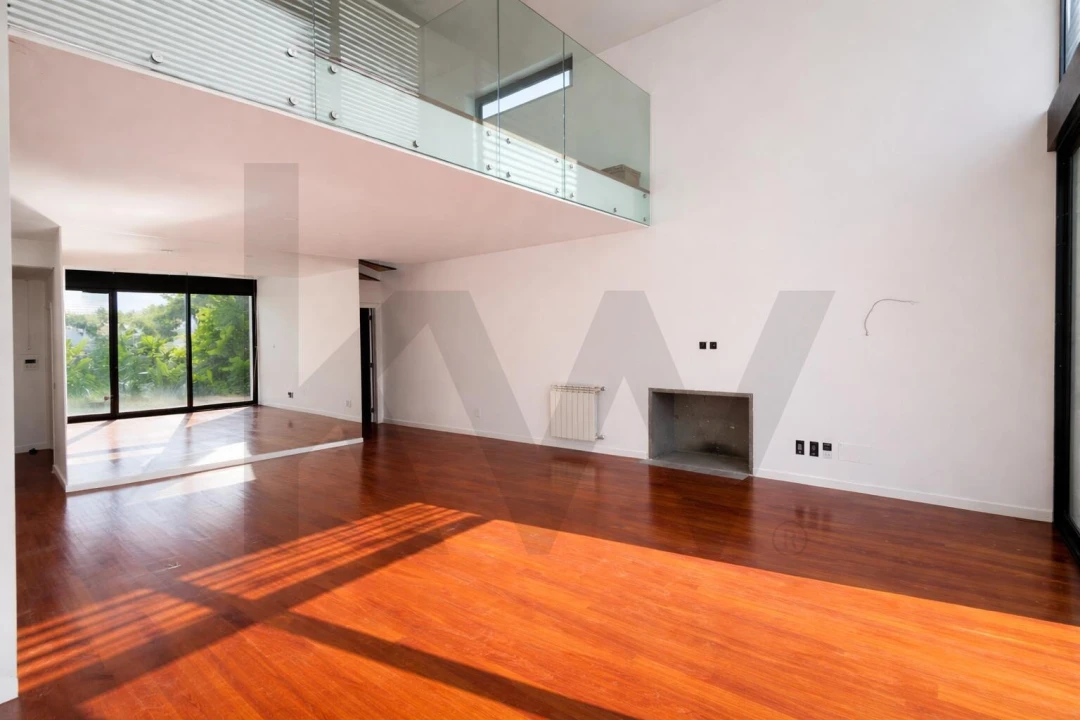 Moradia T4 para Venda em Agualva e Mira-Sintra Foto 8