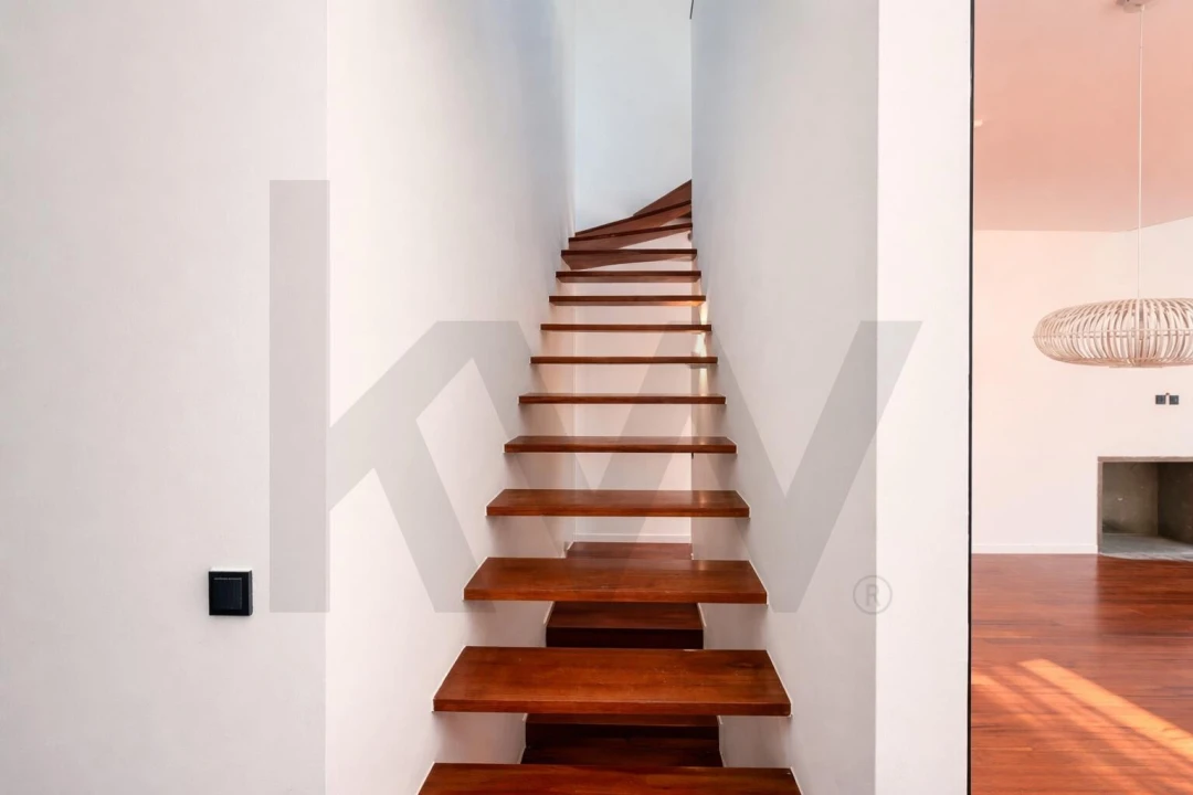 Moradia T4 para Venda em Agualva e Mira-Sintra Foto 11