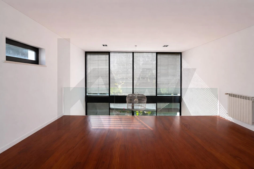 Moradia T4 para Venda em Agualva e Mira-Sintra Foto 13