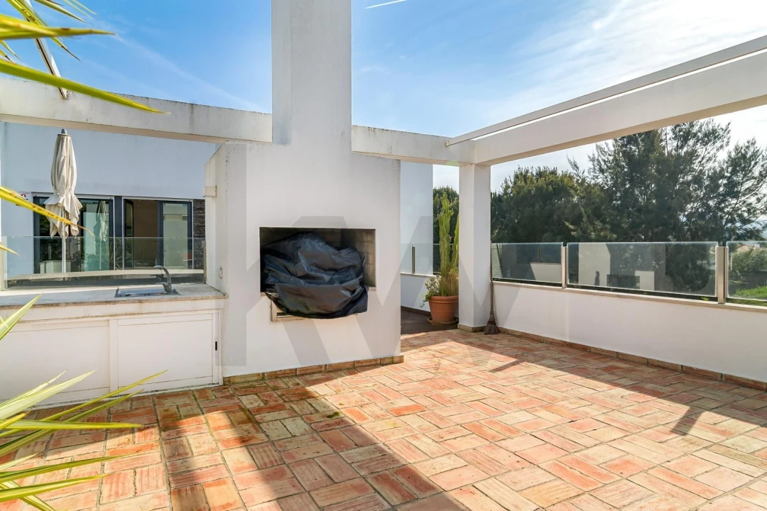 Moradia T4 para Venda em Agualva e Mira-Sintra Foto 42