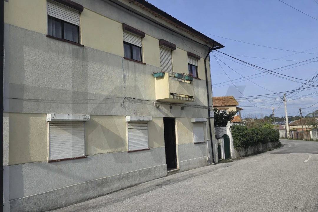 Moradia T2 para Venda em Santa Joana Foto 18