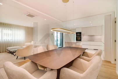 Apartamento T2 para Venda em Avenidas Novas