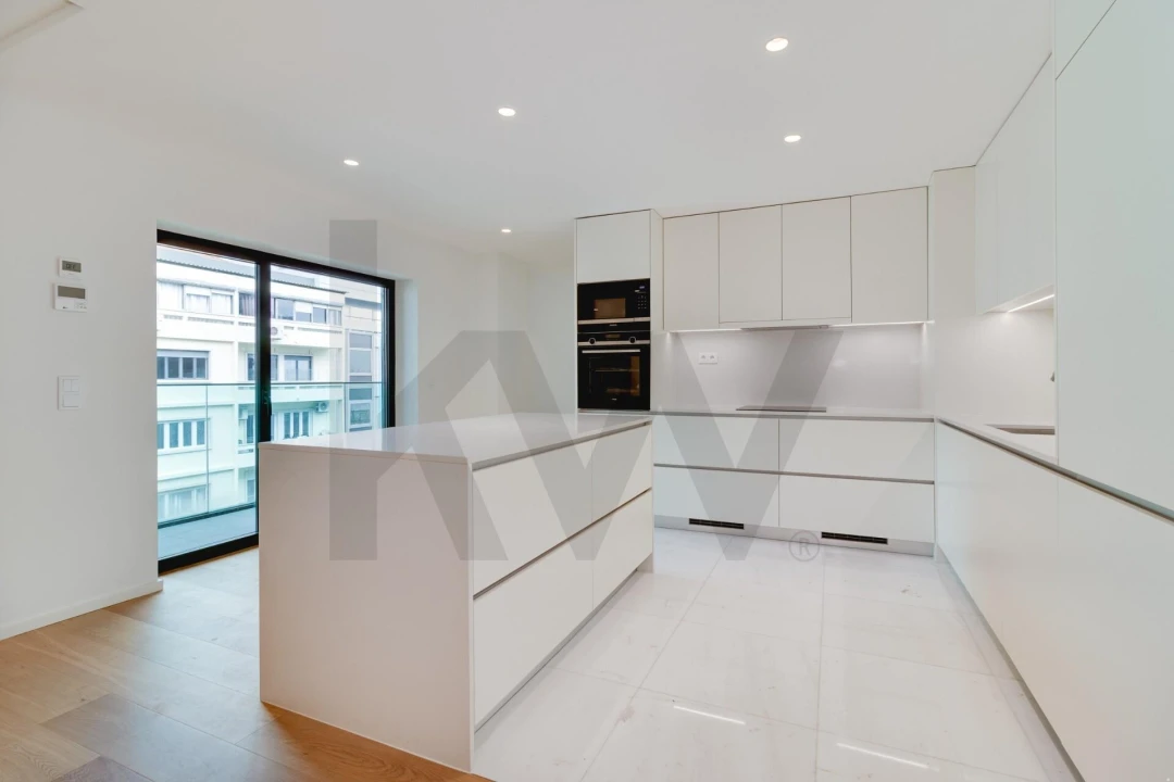 Apartamento T2 para Venda em Avenidas Novas Foto 4