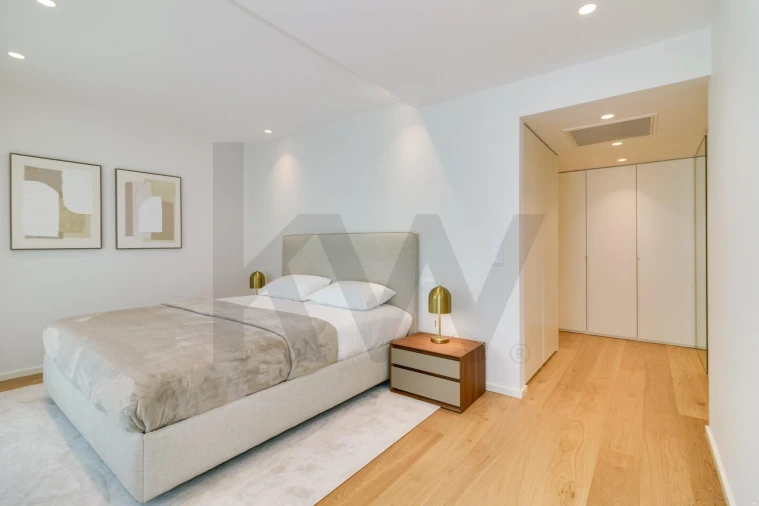 Apartamento T2 para Venda em Avenidas Novas Foto 9