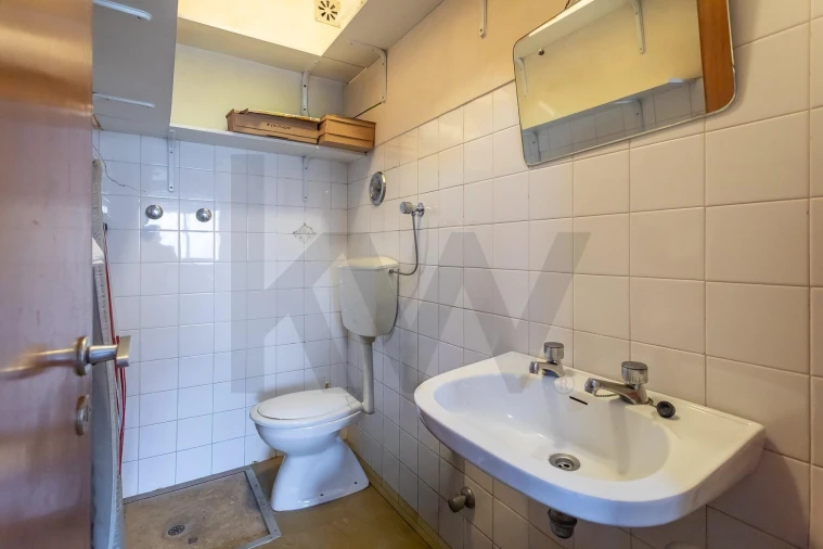 Apartamento T5 para Venda em São Domingos de Benfica Foto 33