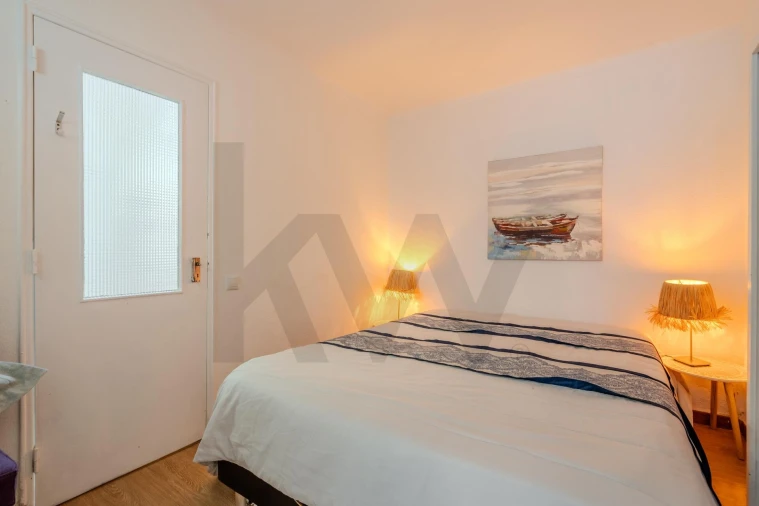 Apartamento T1 para Venda em Sesimbra (Santiago) Foto 7