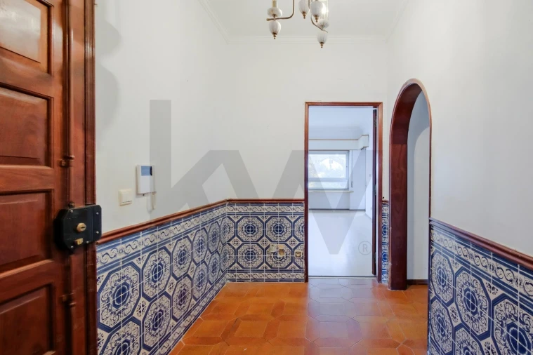 Apartamento T2 para Venda em Carcavelos e Parede Foto 11