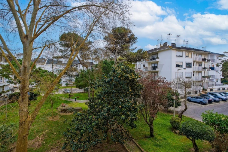 Apartamento T2 para Venda em Carcavelos e Parede Foto 6
