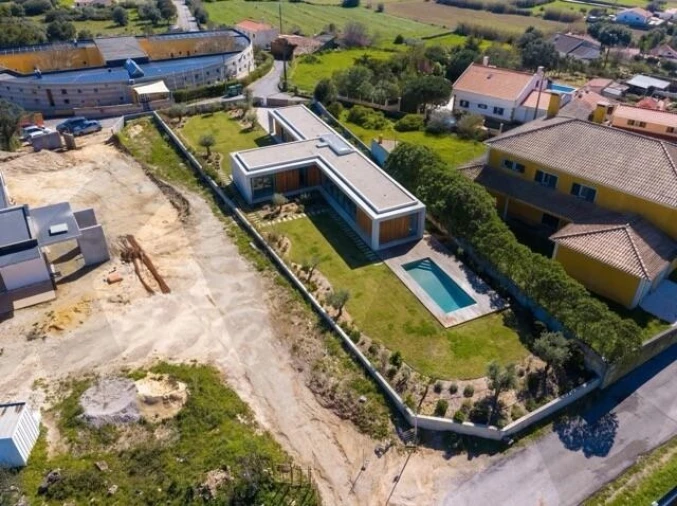 Terreno para Venda em Almargem do Bispo, Pêro Pinheiro e Montelavar Foto 7