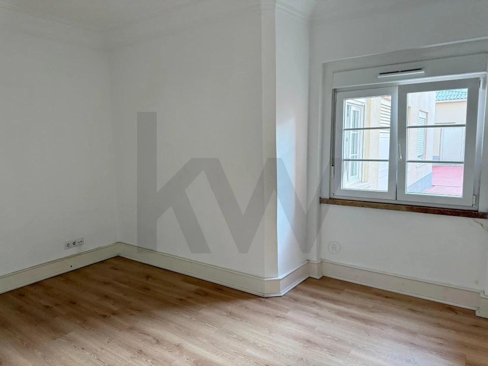 Apartamento T1 para Arrendamento em Avenidas Novas Foto 10