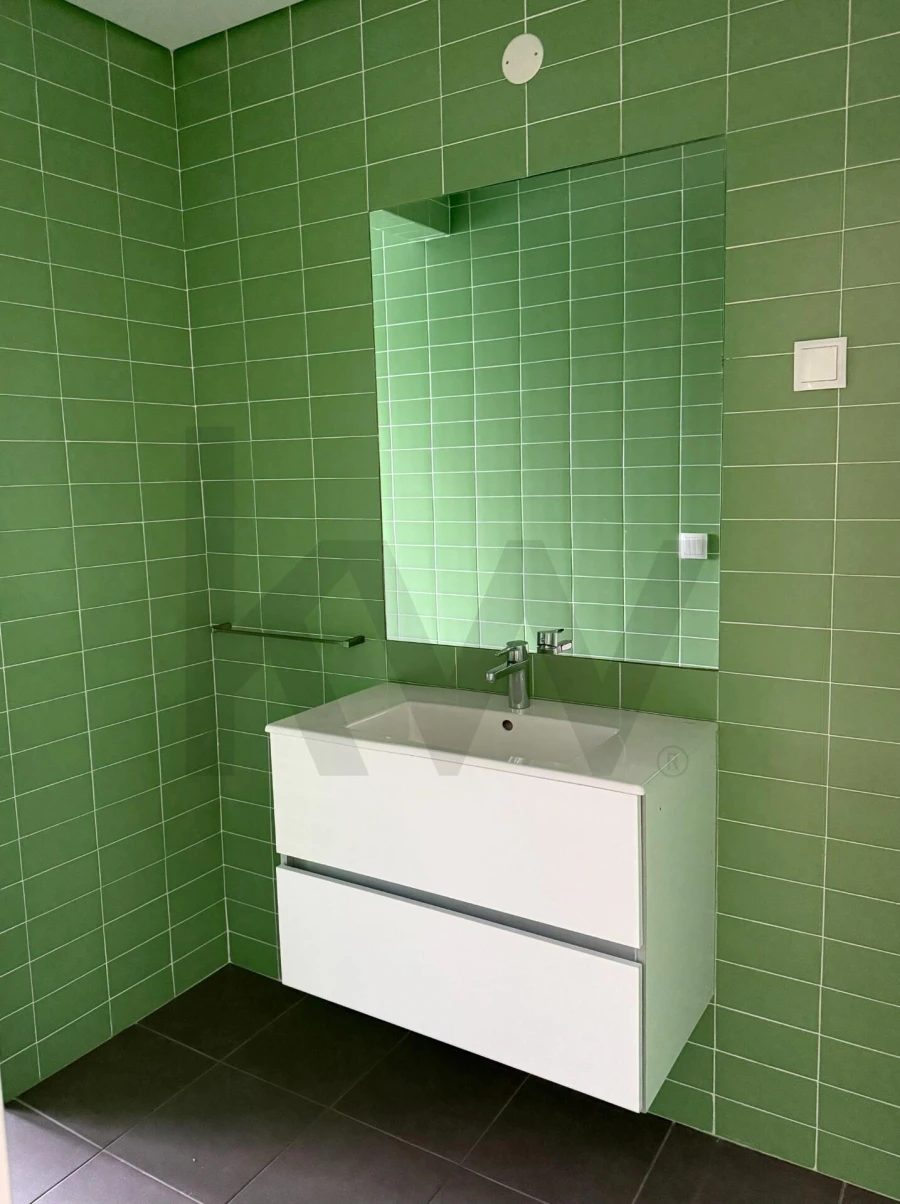 Apartamento T1 para Arrendamento em Avenidas Novas Foto 5