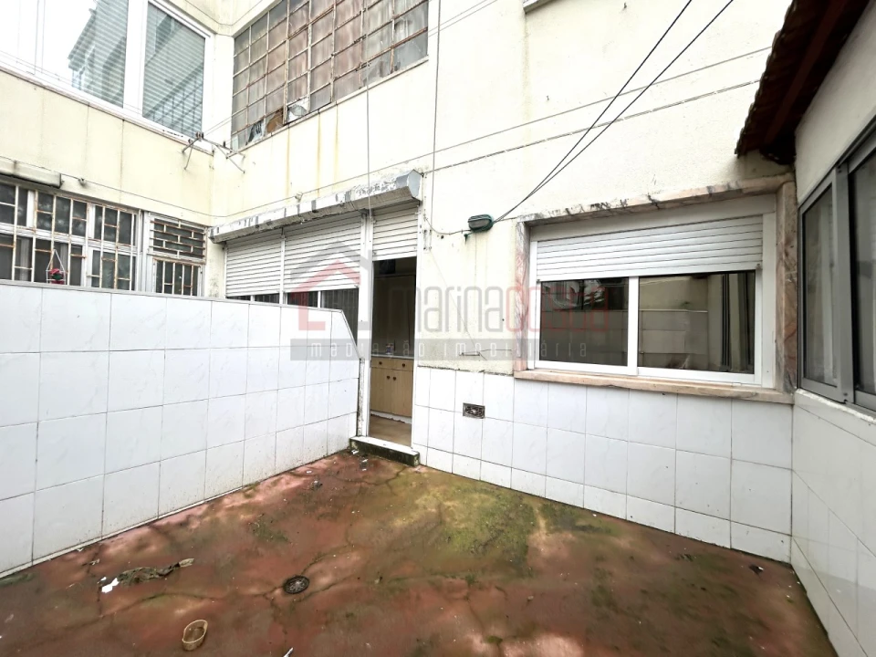 Apartamento T3 para Venda em Odivelas Foto 9