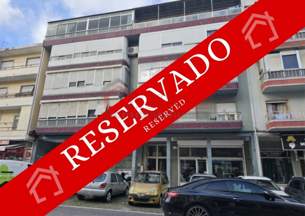 Apartamento T3 para Venda em Odivelas Foto 1