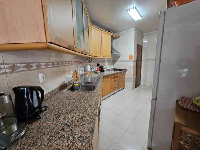 Apartamento T3 para Venda em Odivelas Foto 3