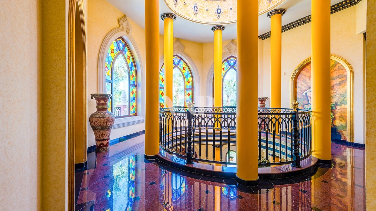 Moradia T5 para Venda em Quarteira Foto 9