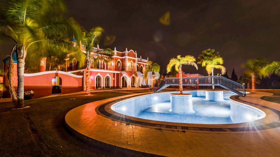 Moradia T5 para Venda em Quarteira Foto 29