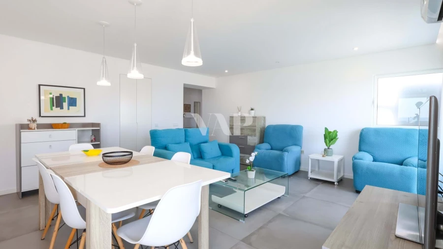 Apartamento T3 para Arrendamento em Quarteira Foto 8