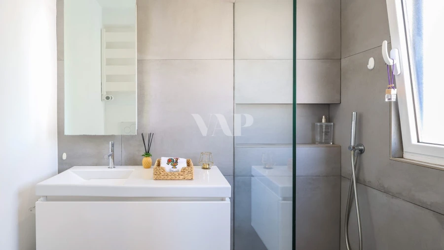 Apartamento T3 para Arrendamento em Quarteira Foto 11