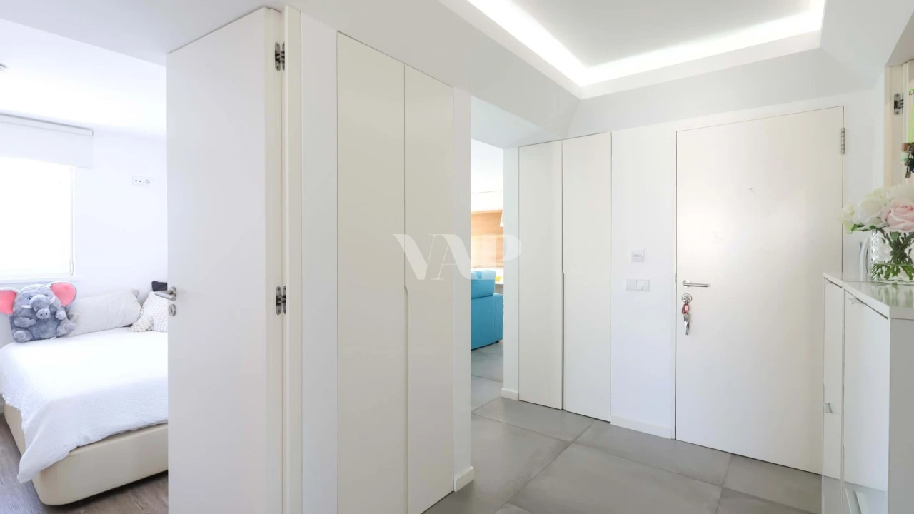 Apartamento T3 para Arrendamento em Quarteira Foto 9