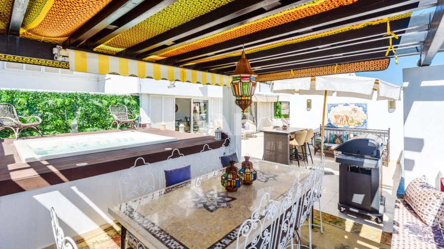 Apartamento T4 para Venda em Quarteira Foto 18